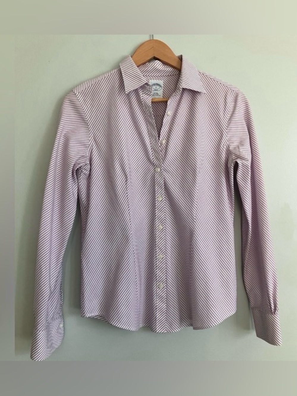BROOKS BROTHERS Purple and White Striped Tailored Cotton Button Down Size 2